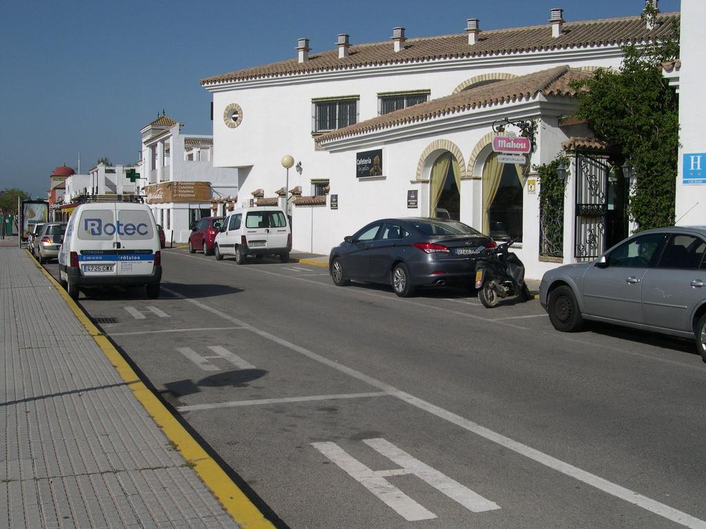 צ'יקלנה דה לה פרונטרה Hotel Cortijo Los Gallos מראה חיצוני תמונה